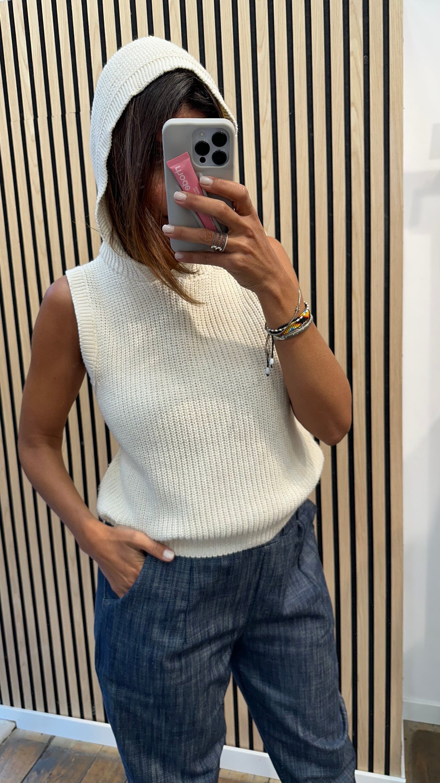 Gilet in maglia con cappuccio