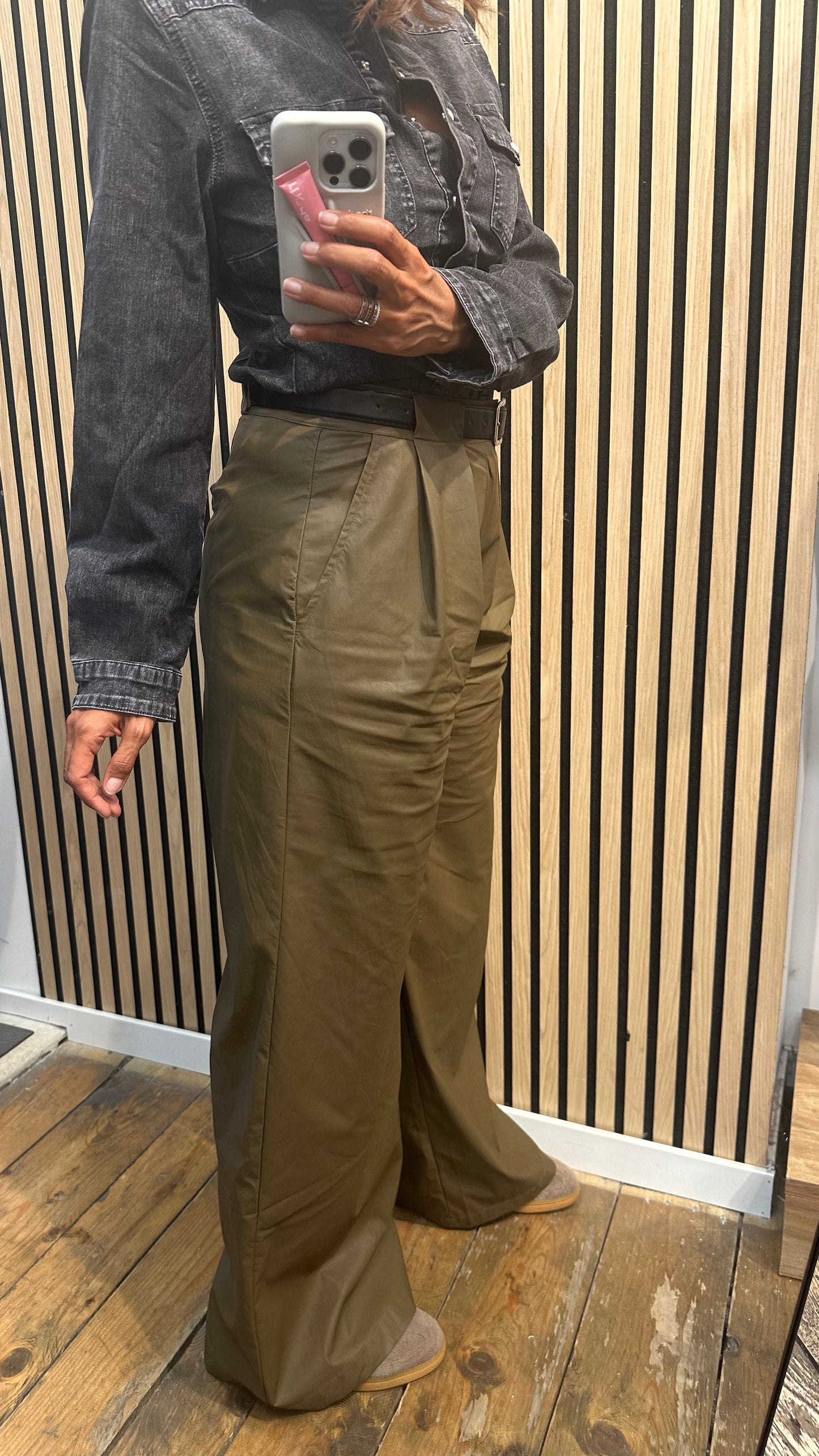 Pantalone Muang