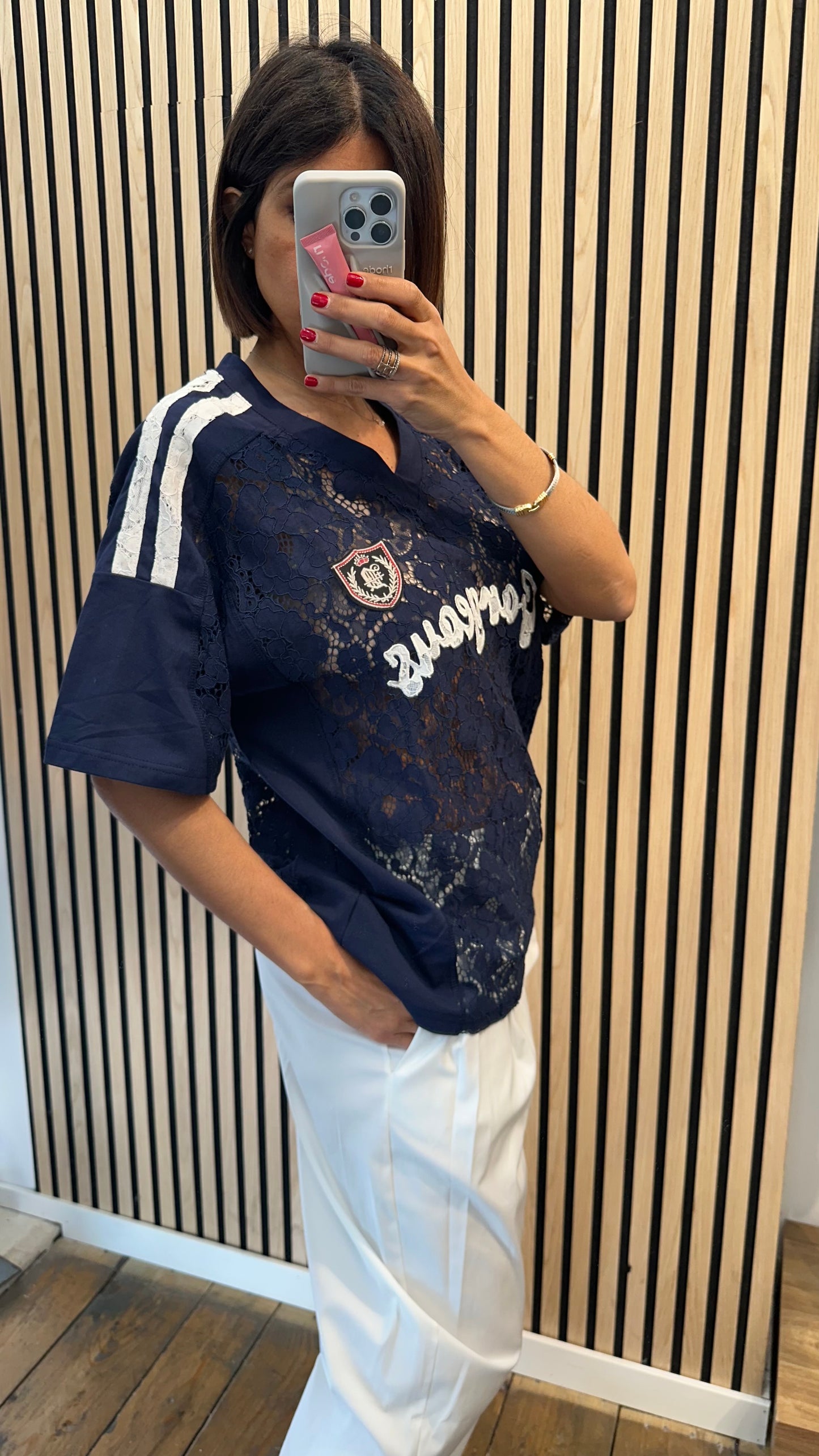 T-Shirt Gargeaus in pizzo