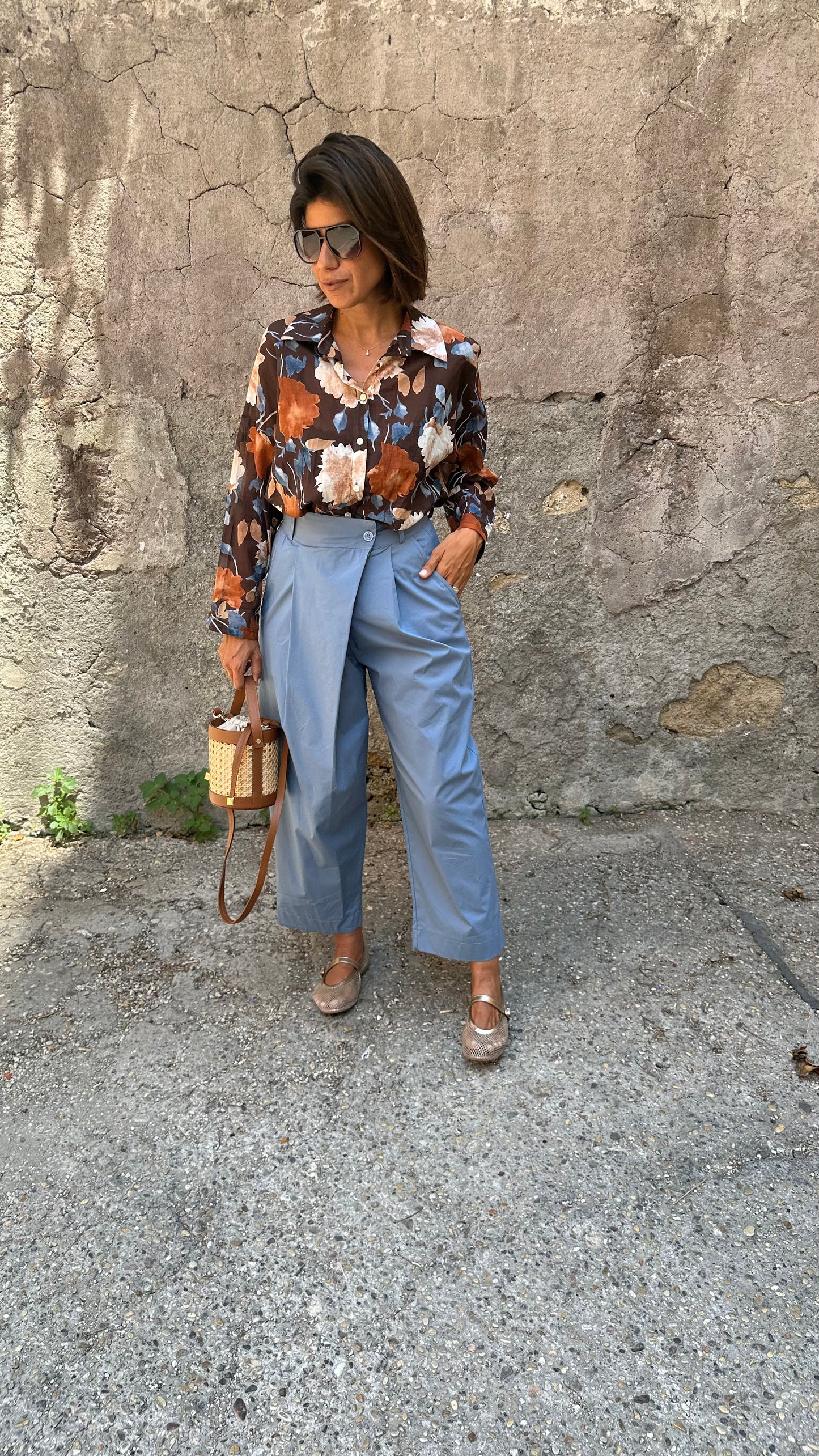 Pantalone chiusura trasversale