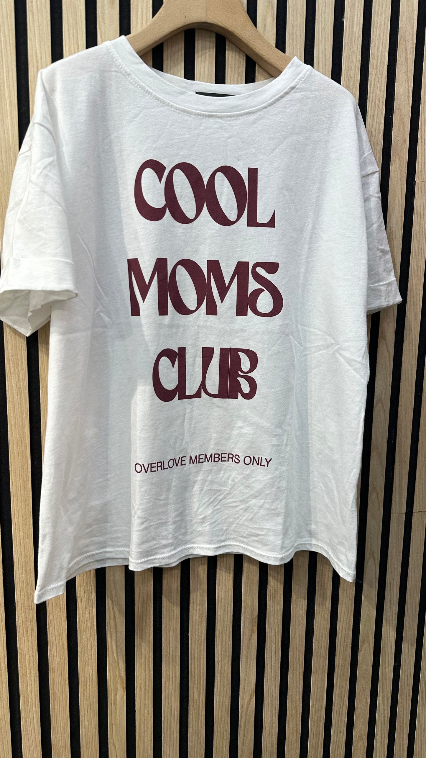 T-shirt Over Cool Moms Club
