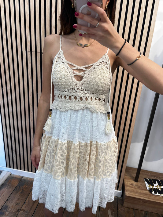 Abito in pizzo & macramé