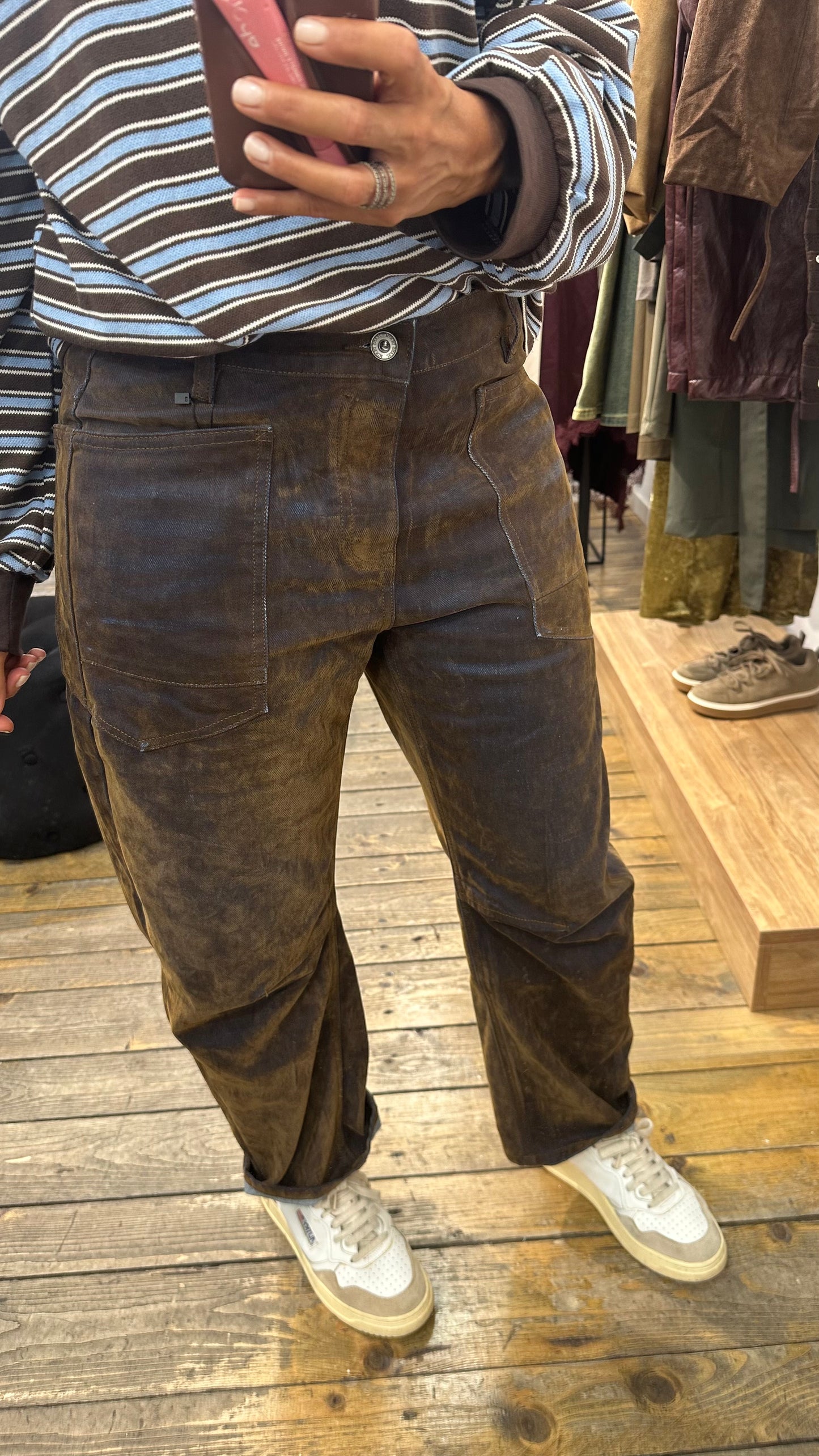 JEANS HAIL
