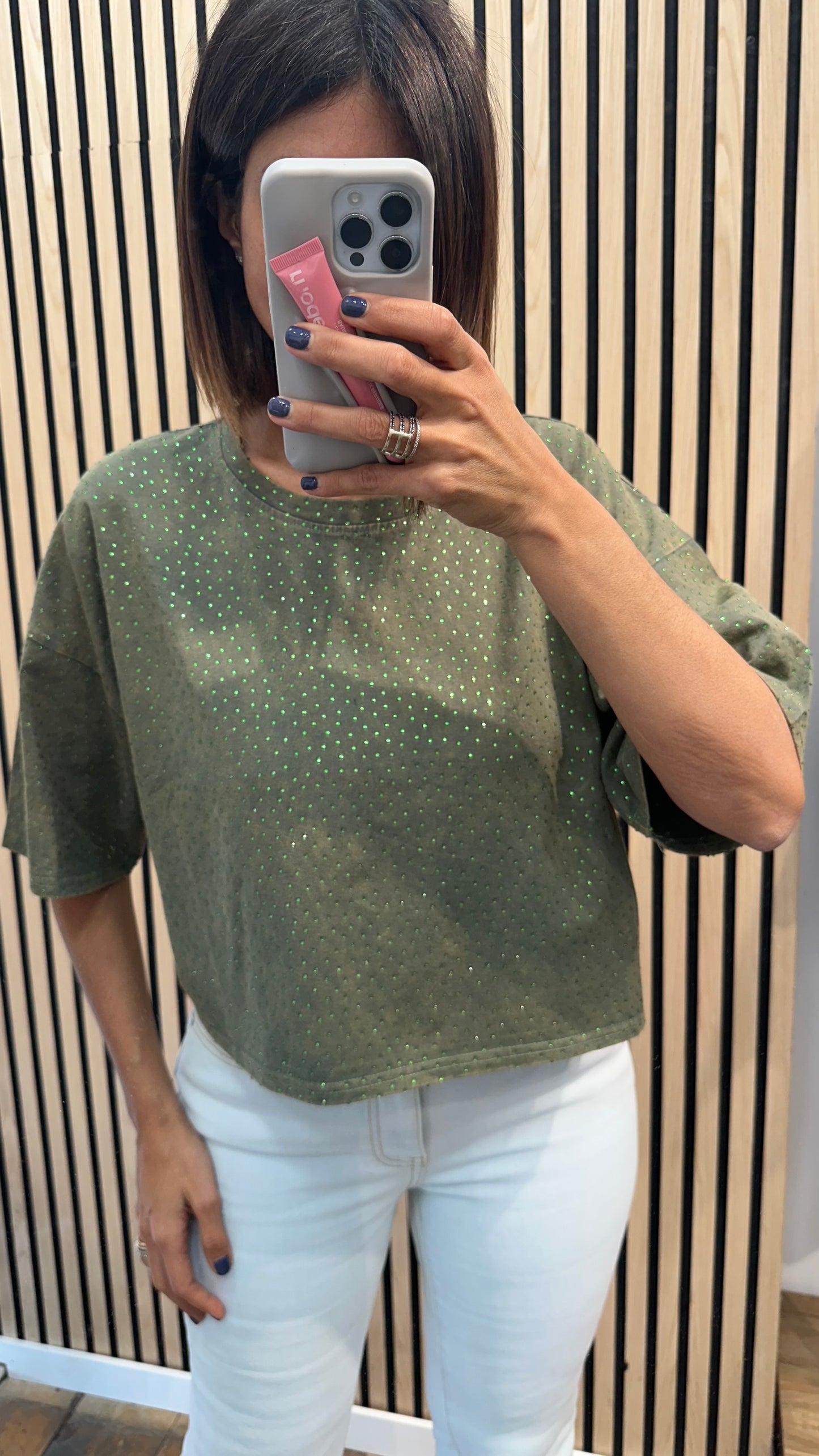 T-shirt Diva corta