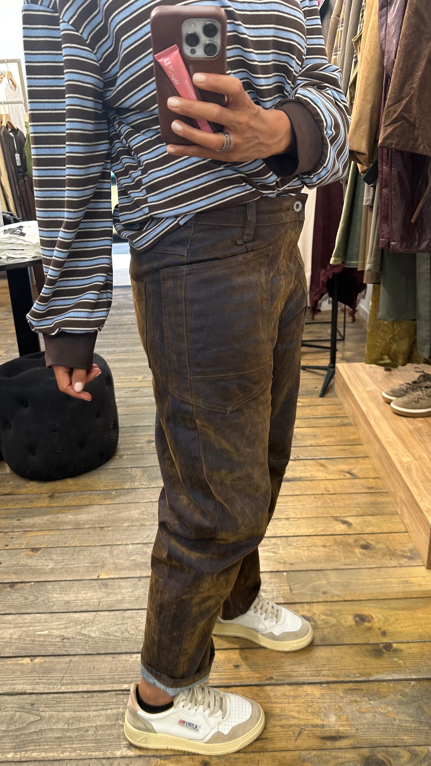 JEANS HAIL