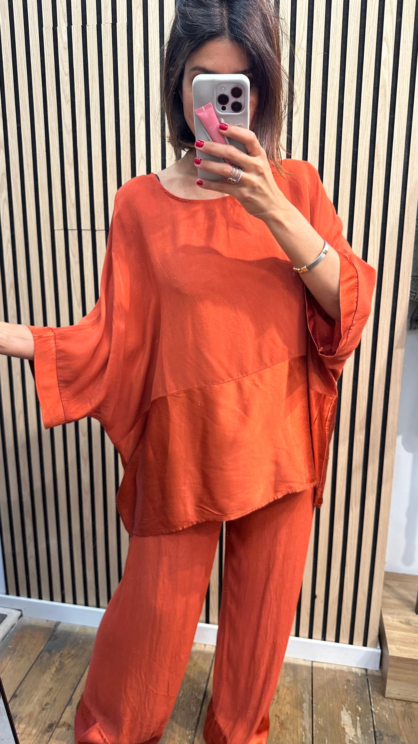 Blusa  Annabella