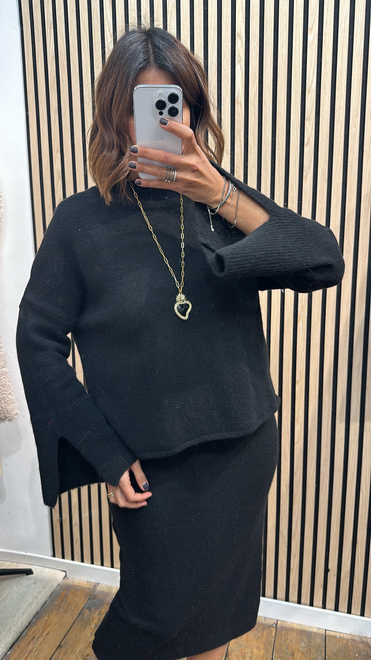 Maglia mezzo collo con spacco sulla manica