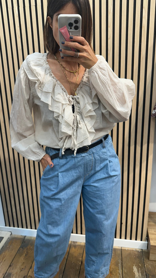 Blusa Jabot